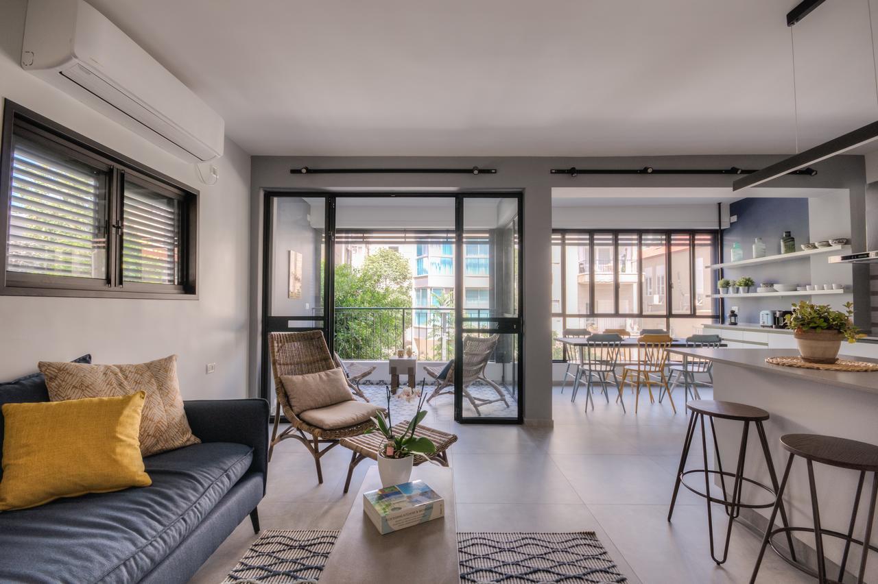 Yohanan Hasandlar Tel-Aviv Extérieur photo